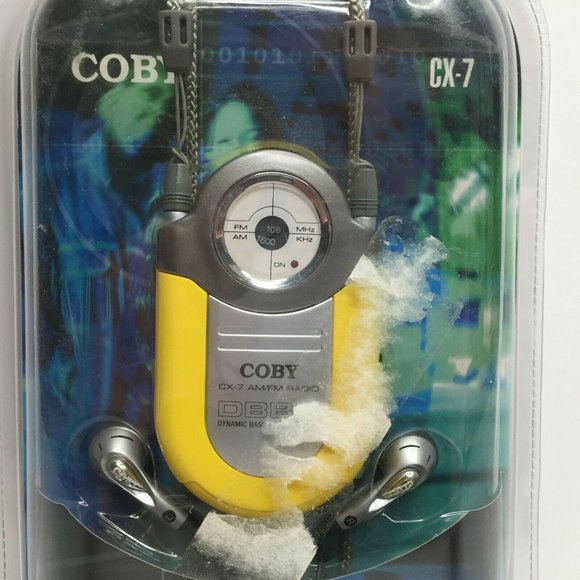 Coby Dynamic Bass Boost System Yellow CX-7 AM/FM Radio Mini Pocket Radio Earbuds - Picture 2 of 5